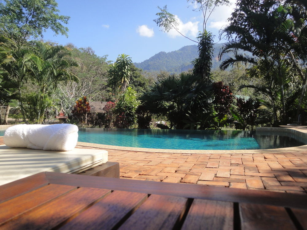 Hillside - Nature Lifestyle Lodge Luang Prabang Exterior photo