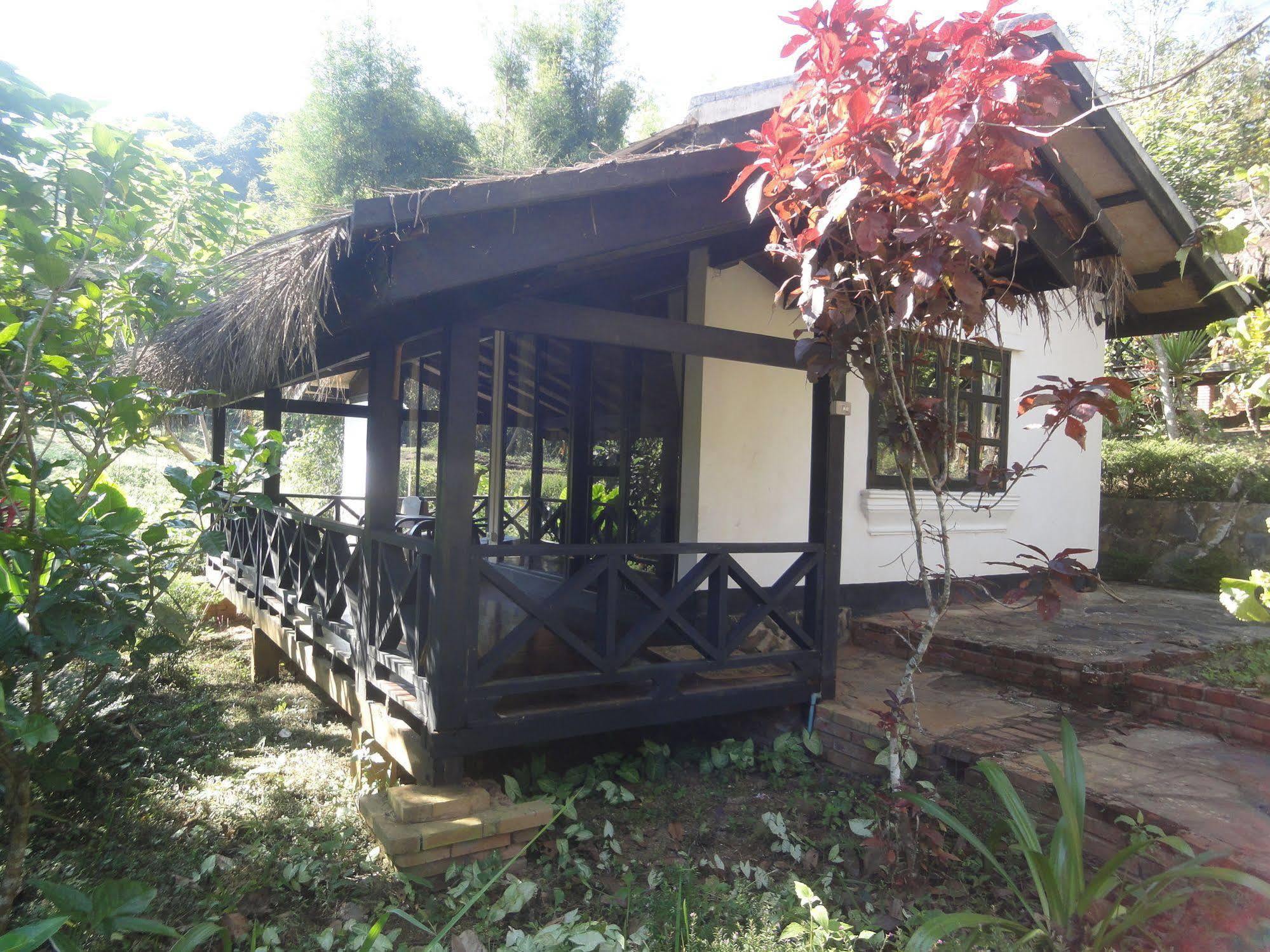 Hillside - Nature Lifestyle Lodge Luang Prabang Exterior photo