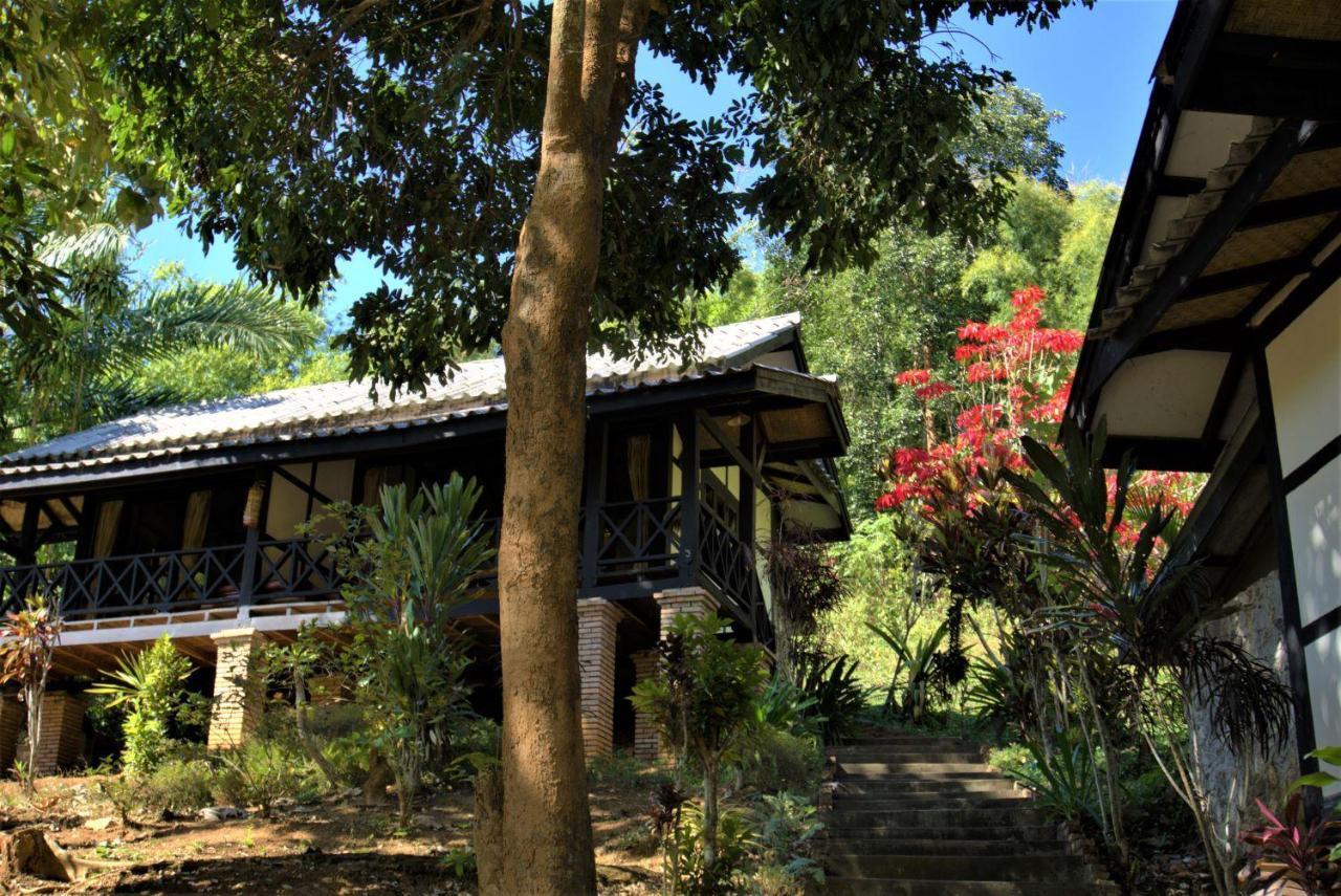 Hillside - Nature Lifestyle Lodge Luang Prabang Exterior photo